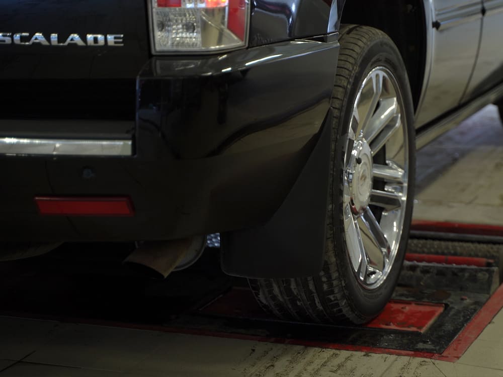 Диагностика амортизаторов Cadillac Escalade на вибростенде в Екатеринбурге